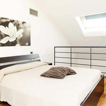 Apartment Isola